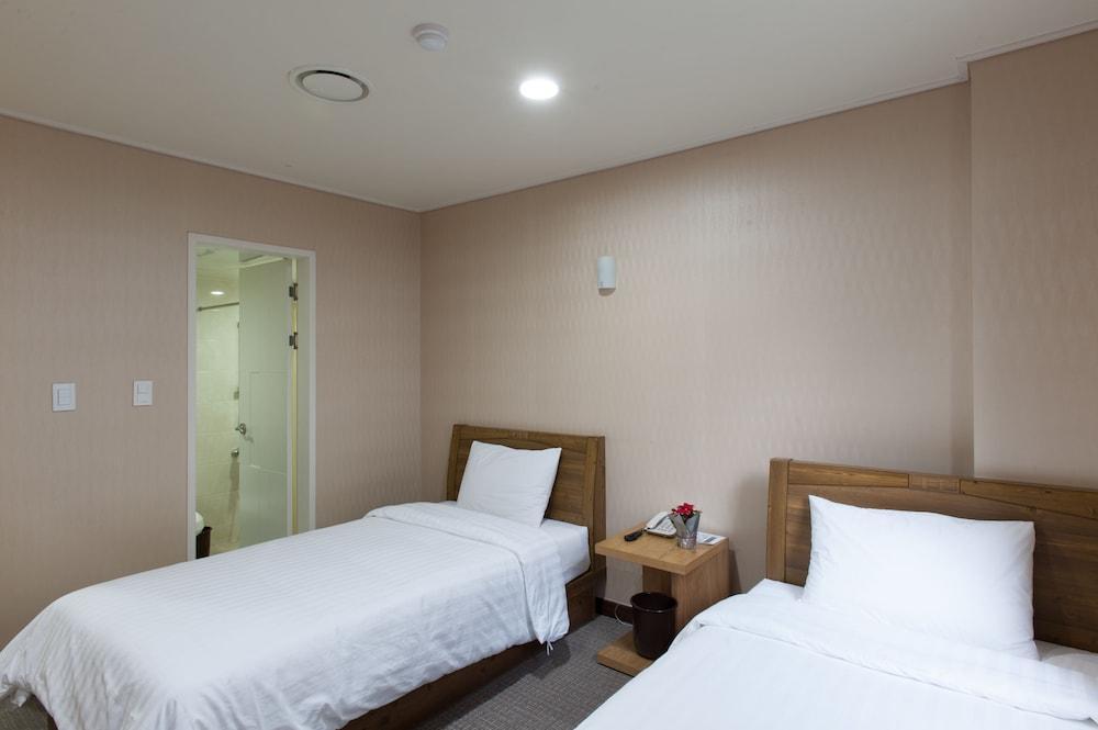 סיאול Benikea Hotel Flower מראה חיצוני תמונה