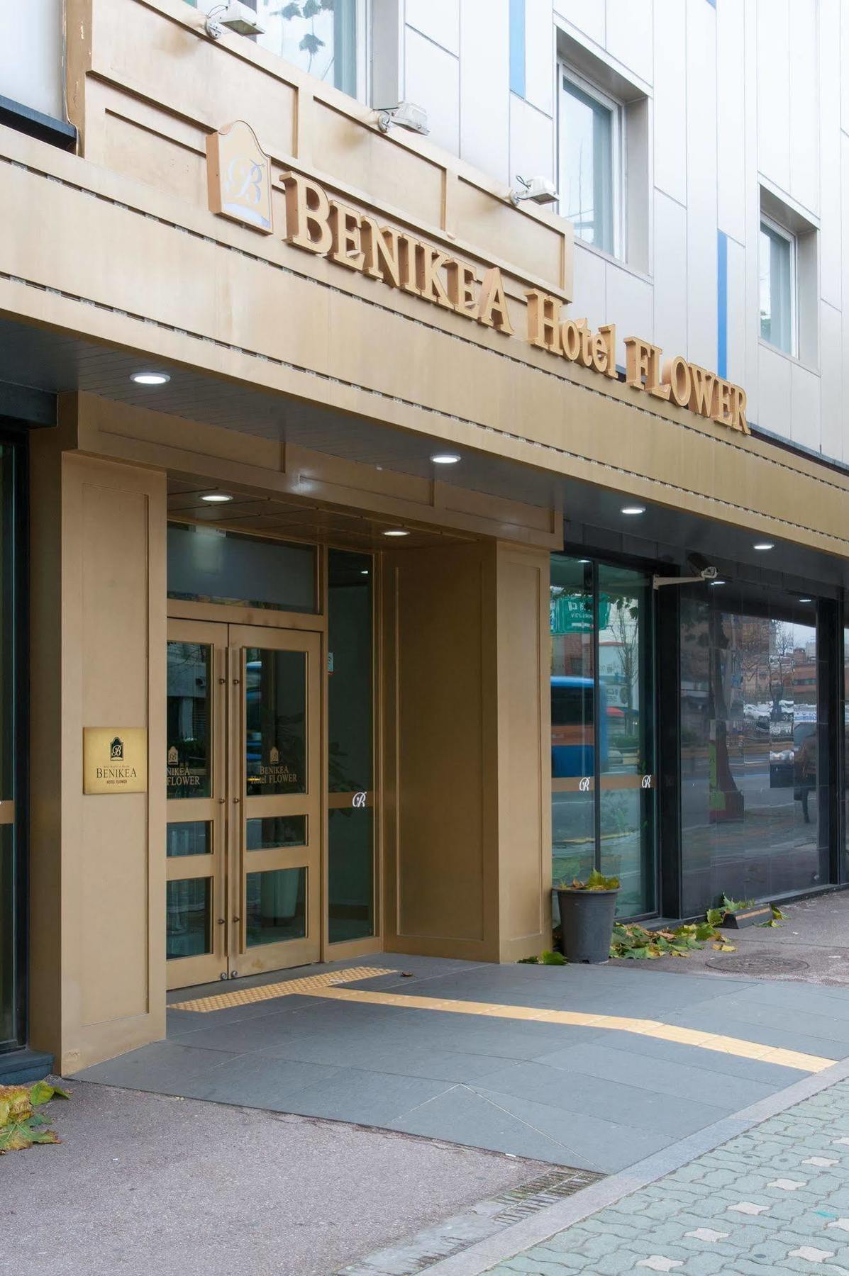 סיאול Benikea Hotel Flower מראה חיצוני תמונה